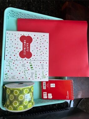 Red Dog Holiday Planning Kit Sticky Note Set, Folder, Ribbon, & Memo Pad